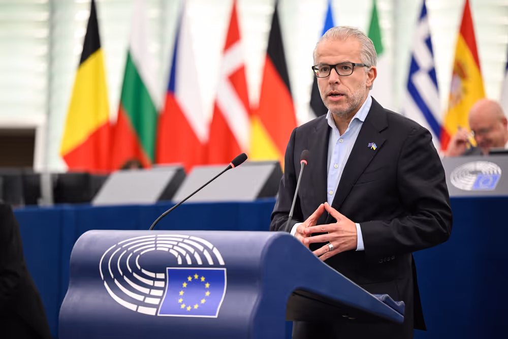 EP Plenary session - EU action to ensure security guarantees and just peace for Ukraine