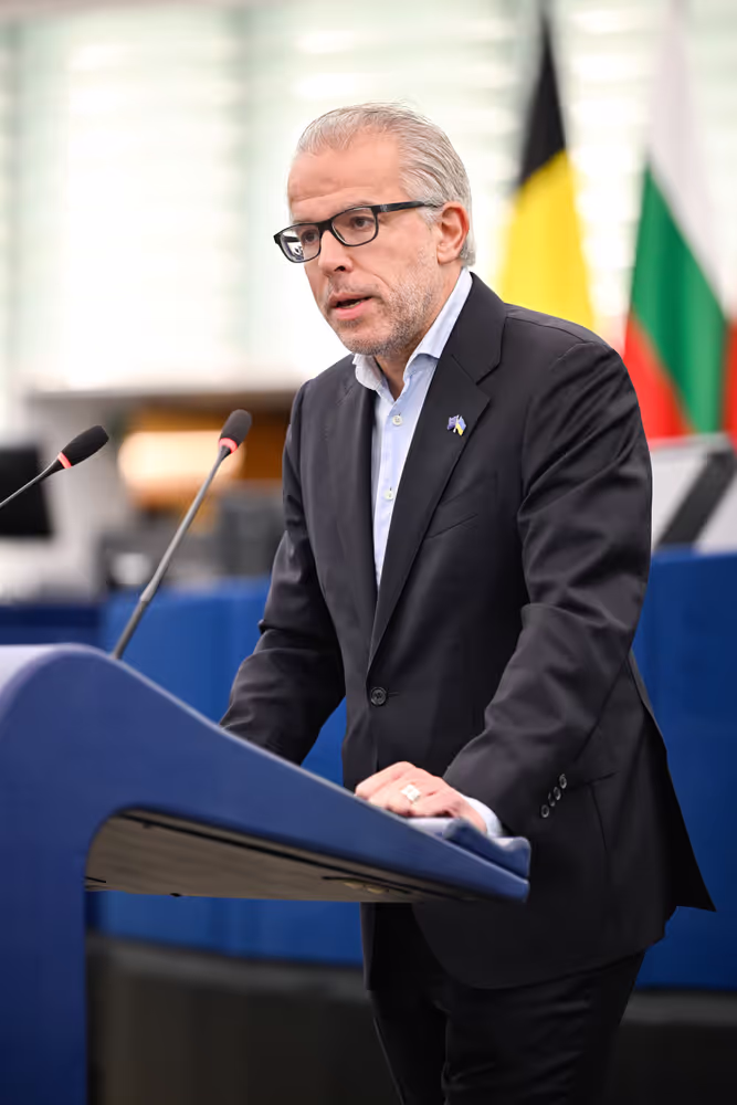 EP Plenary session - EU action to ensure security guarantees and just peace for Ukraine