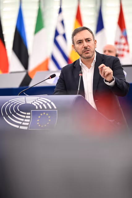 Zdjęcie 40: EP Plenary session - EU action to ensure security guarantees and just peace for Ukraine