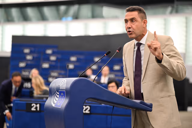 Zdjęcie 21: EP Plenary session - EU action to ensure security guarantees and just peace for Ukraine