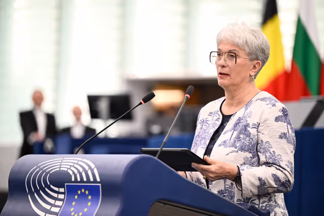 Zdjęcie 16: EP Plenary session - EU action to ensure security guarantees and just peace for Ukraine