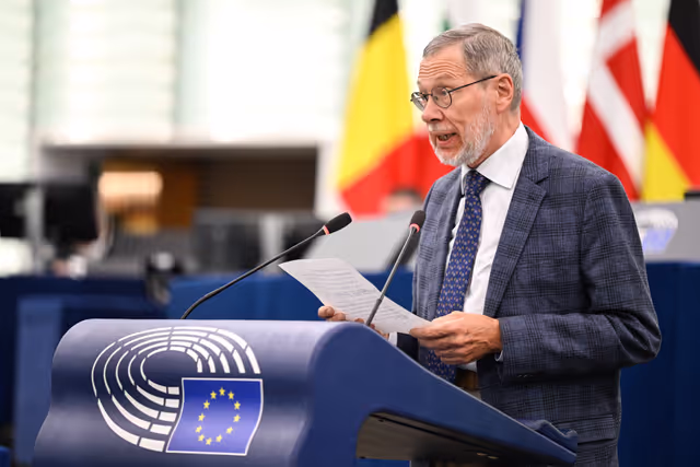 EP Plenary session.- EU action to ensure security guarantees and just peace for Ukraine