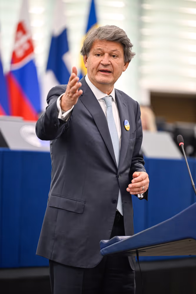 EP Plenary session - EU action to ensure security guarantees and just peace for Ukraine