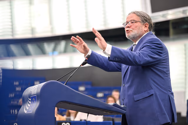 EP Plenary session - EU action to ensure security guarantees and just peace for Ukraine