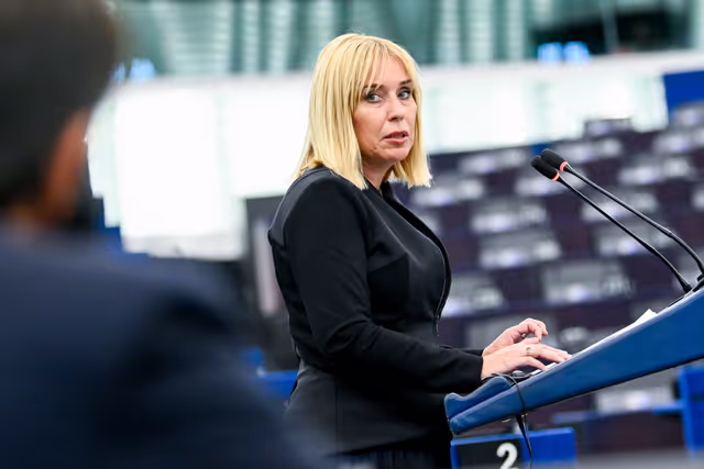 Fotografia 17: EP Plenary session - Amending ERDF, Cohesion Fund and Just Transition Fund as regards specific measures to address strategic challenges in the context of the mid-term review