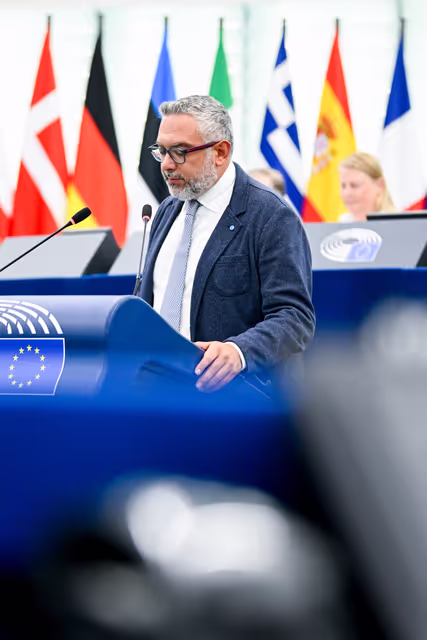 Fotografia 10: EP Plenary session - Amending ERDF, Cohesion Fund and Just Transition Fund as regards specific measures to address strategic challenges in the context of the mid-term review