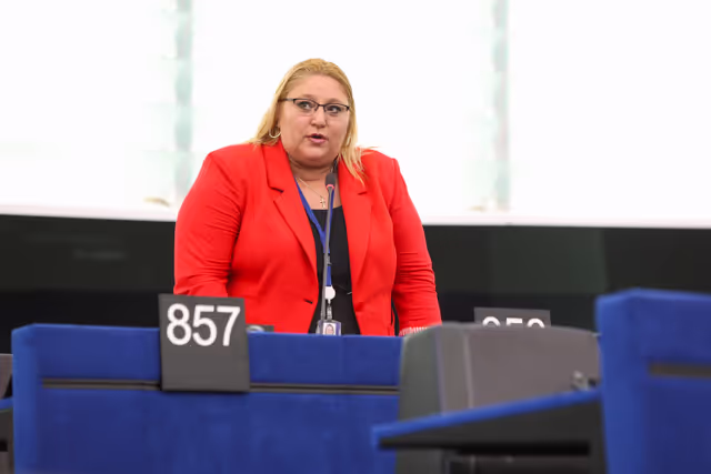 Foto 1: EP Plenary session - Wave of violence and continuous use of force against protesters in Serbia