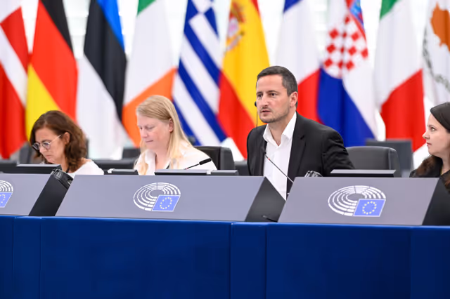 EP Plenary session - Strengthening Moldova's resilience against Russian hybrid threats and malign interference