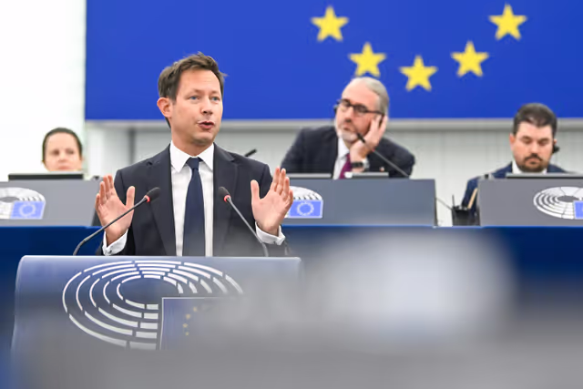 EP Plenary session - Topical debate by a political group (PfE) - After 10 years, time to end mass migration now - protect our women and children