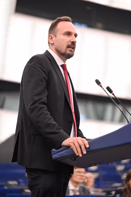 Valokuva 50: EP Plenary session - Implementation of EU-US trade deal and the prospect of wider EU trade agreements