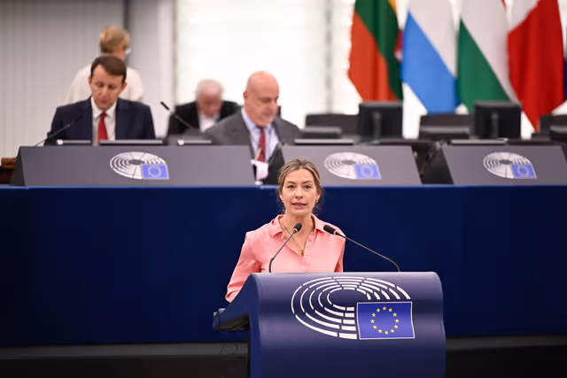 Valokuva 13: EP Plenary session - Implementation of EU-US trade deal and the prospect of wider EU trade agreements