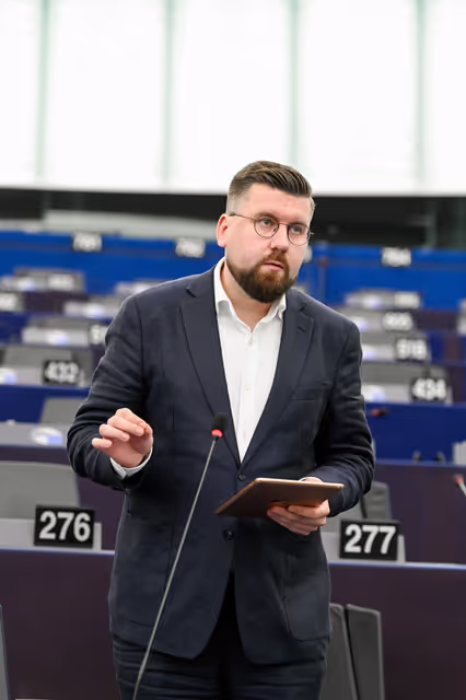 Foto 4: EP Plenary session - Serious threats to aviation and maritime transport from Global Navigation Satellite System