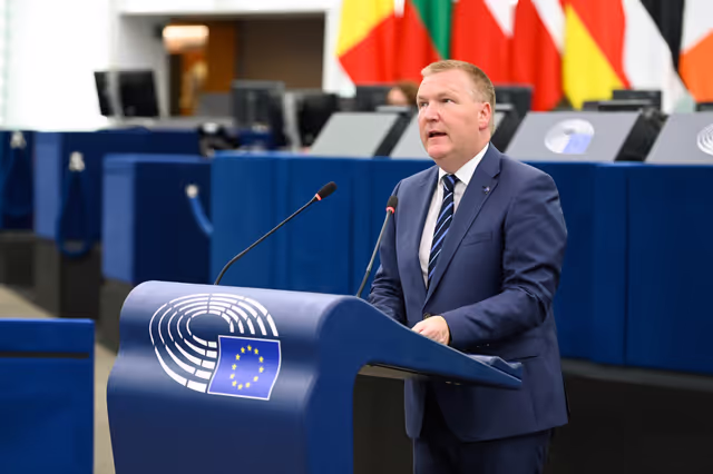 Foto 28: EP Plenary session - Rule of law and EU funds management in Slovakia