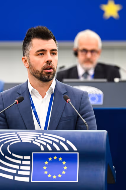 Fotagrafa 38: EP Plenary session - Summer of heatwaves in the EU: addressing the causes and providing adequate housing and health policies to record-breaking temperatures