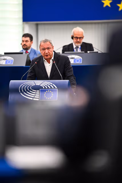 Fotagrafa 31: EP Plenary session - Summer of heatwaves in the EU: addressing the causes and providing adequate housing and health policies to record-breaking temperatures