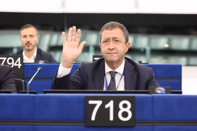 Снимка 24: EP Plenary session - Voting session