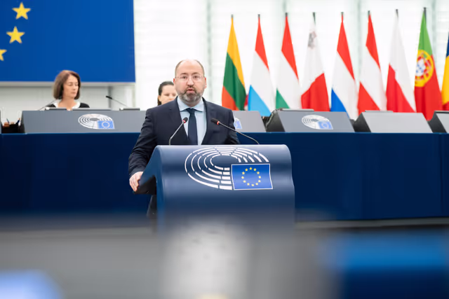 Fotó 40: EP Plenary session - Parliament's statements on Solidarity with Poland following the deliberate violation of Polish airspace by Russian drones