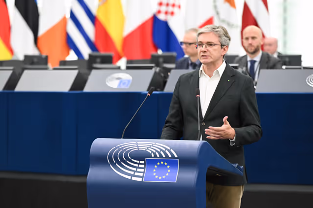 Fotó 18: EP Plenary session - Parliament's statements on Solidarity with Poland following the deliberate violation of Polish airspace by Russian drones