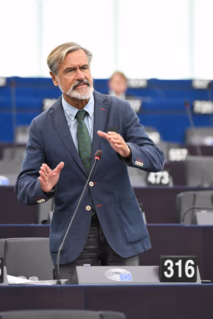 Fotó 13: EP Plenary session - Parliament's statements on Solidarity with Poland following the deliberate violation of Polish airspace by Russian drones