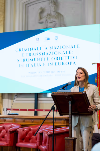Photo 6 : Official visit by Roberta METSOLA, EP President, to Messina (Italy) - Participation to the conference "National and Transnational Crime: Tools and Objectives in Italy and Europe"