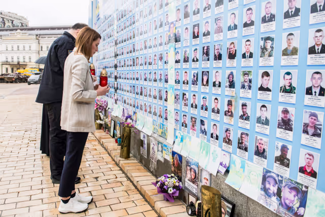 Official visit by Roberta Metsola, EP President, to Kyiv (Ukraine) -  Arrival, welcome by Ruslan STEFANCHUK, Speaker of the Ukrainian Parliament and visit to the Wall of Remembrance of the Fallen for Ukraine