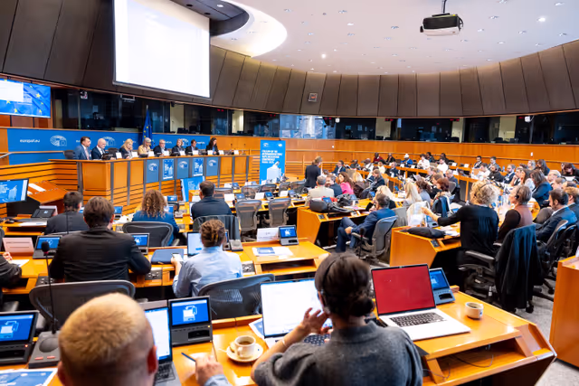 Foto 17: Election Observation Conference - FURIC 2025.- Opening remarks