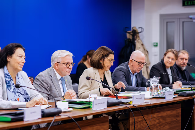 Foto 25: Election Observation Delegation -Parliamentary Elections in Moldova