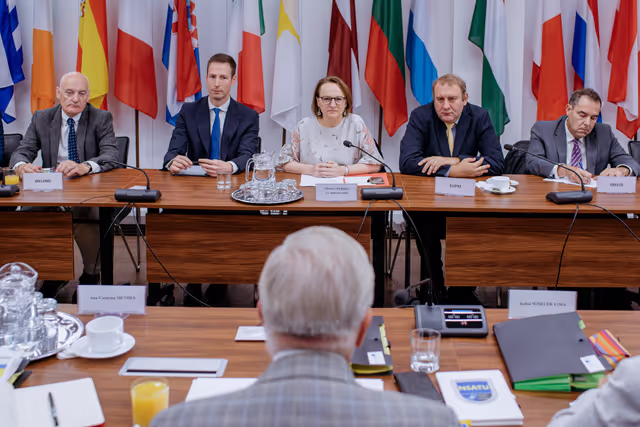 Foto 5: Election Observation Delegation -Parliamentary Elections in Moldova