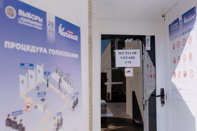 Photo 42 : Election Observation Delegation - Parliamentary Elections in Moldova.