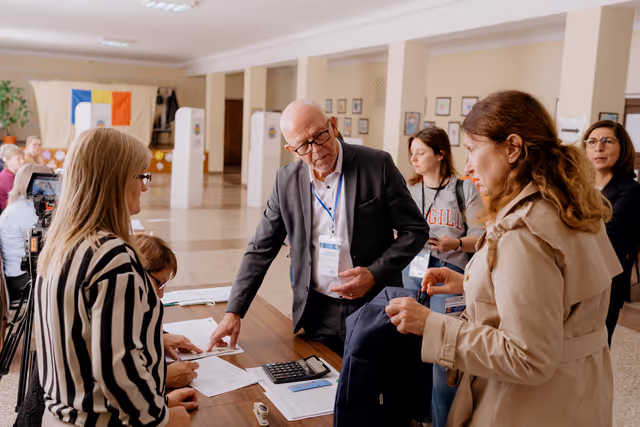 Photo 40 : Election Observation Delegation - Parliamentary Elections in Moldova.