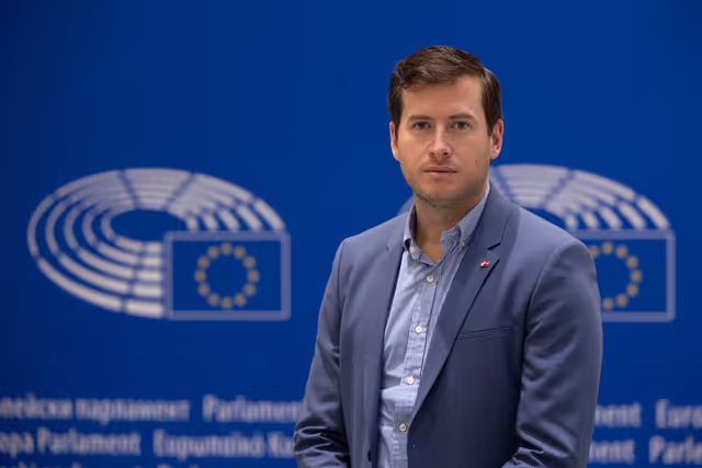 Foto 13: Kristoffer STORM in the EP in Brussels