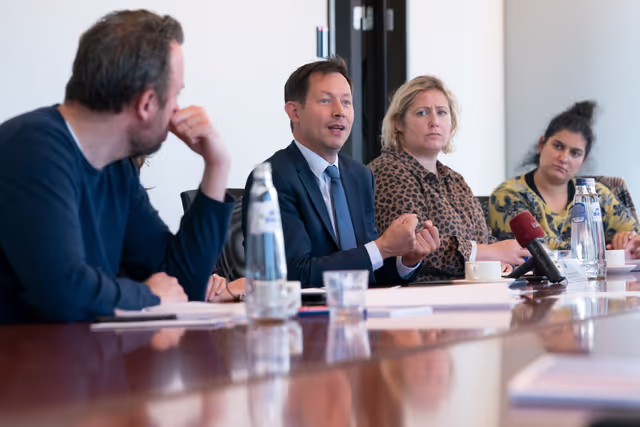 Press seminar for French journalists