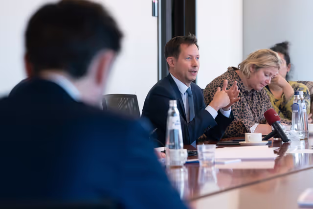 Press seminar for French journalists