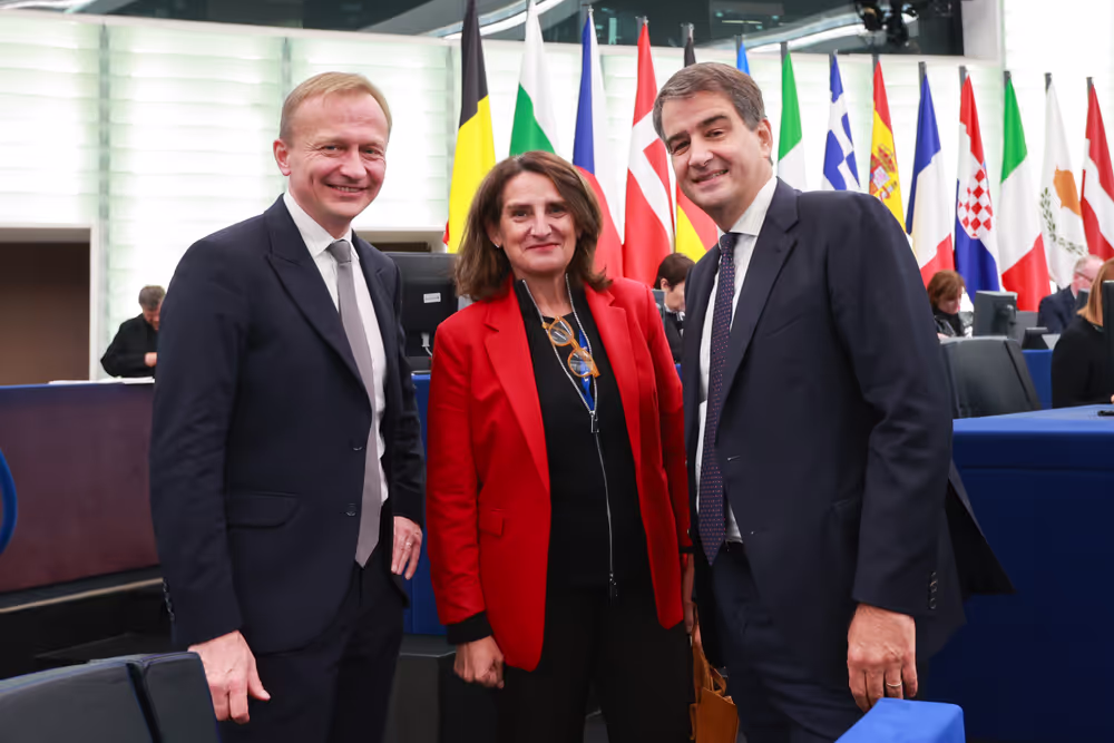 EP Plenary session - Resumption of session and order of business