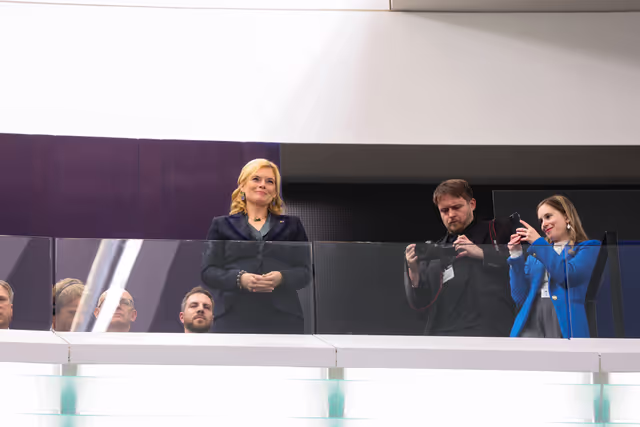 Fotografie 17: EP Plenary session - Resumption of session and order of business