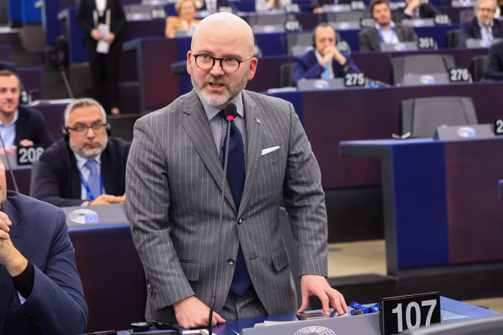 EP Plenary session - Resumption of session and order of business