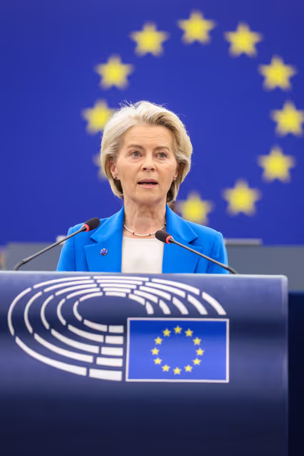 Photo 23: EP Plenary session - Motions of censure