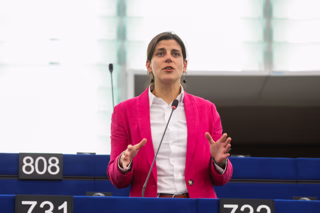 Photo 1: EP Plenary session - Motions of censure