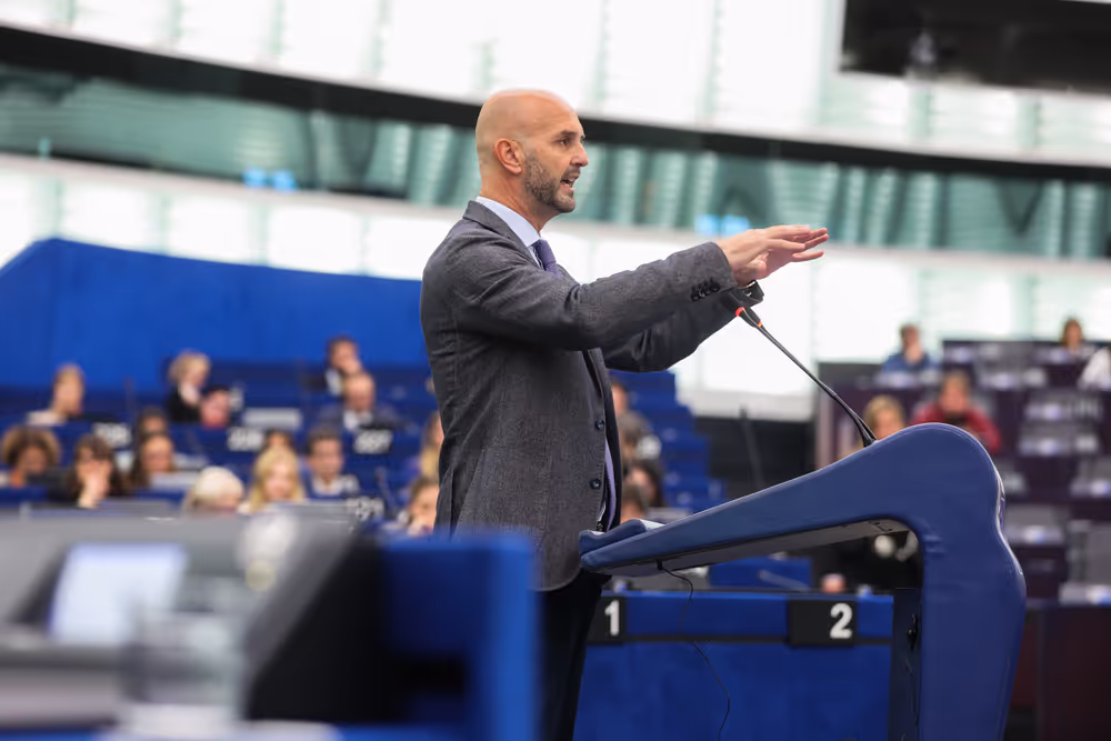EP Plenary session - Motions of censure