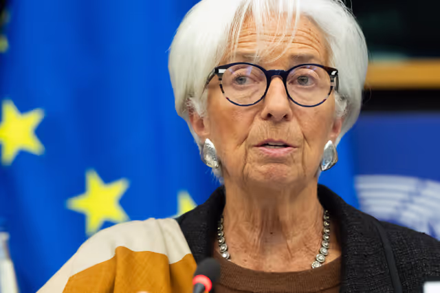 Valokuva 8: ECON - Monetary Dialogue with Christine Lagarde, President of the European Central Bank