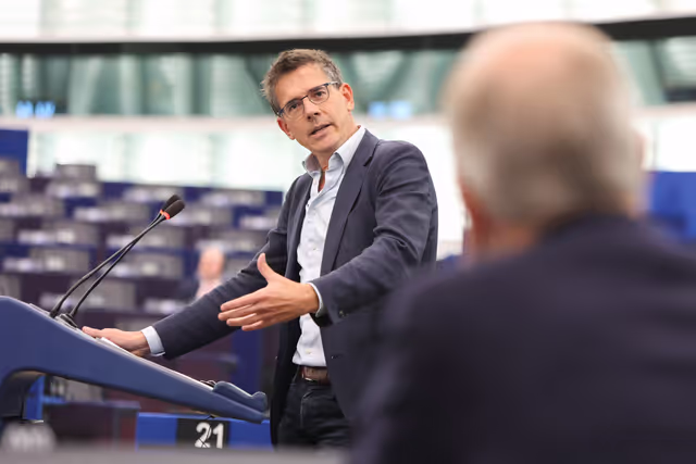 Foto 5: EP Plenary session - This is Europe - Debate with Luc FRIEDEN, Luxembourgish Prime Minister