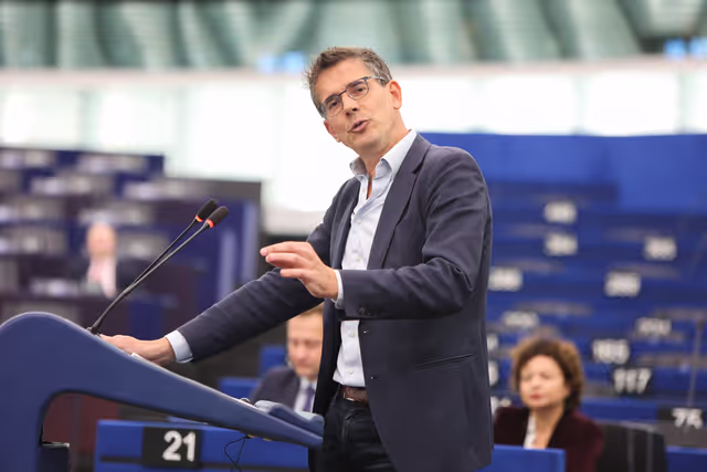 Foto 4: EP Plenary session - This is Europe - Debate with Luc FRIEDEN, Luxembourgish Prime Minister