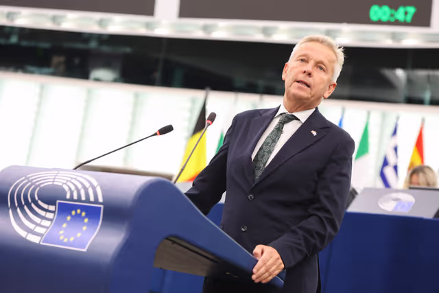 Fotogrāfija 29: EP Plenary session - This is Europe - Debate with Luc FRIEDEN, Luxembourgish Prime Minister