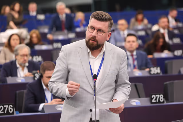 Fotogrāfija 19: EP Plenary session - This is Europe - Debate with Luc FRIEDEN, Luxembourgish Prime Minister