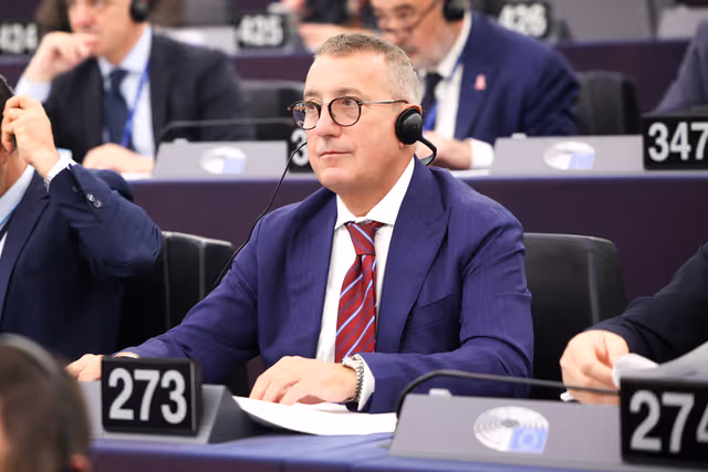 Foto 9: EP Plenary session - Voting session