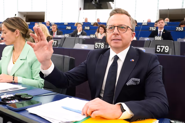 Foto 18: EP Plenary session - Voting session