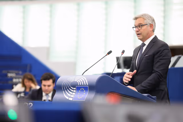 Fotó 12: EP Plenary session - Rising antisemitism in Europe