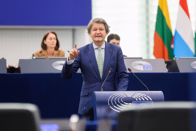 Fotagrafa 39: EP Plenary session - Rising antisemitism in Europe