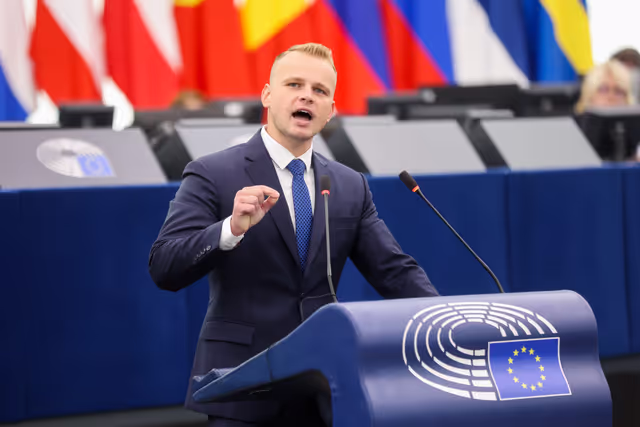 Fotagrafa 36: EP Plenary session - Rising antisemitism in Europe