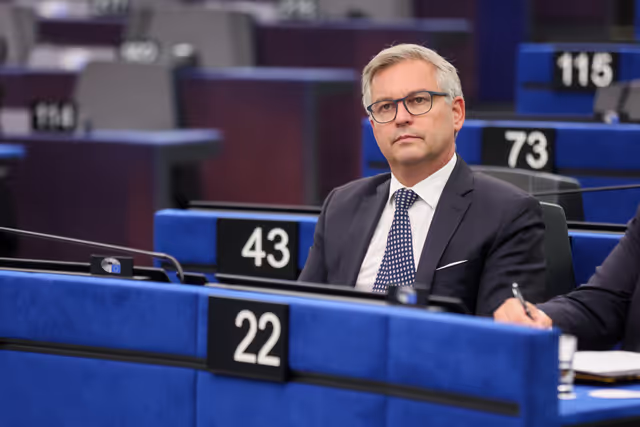 Fotagrafa 24: EP Plenary session - Rising antisemitism in Europe